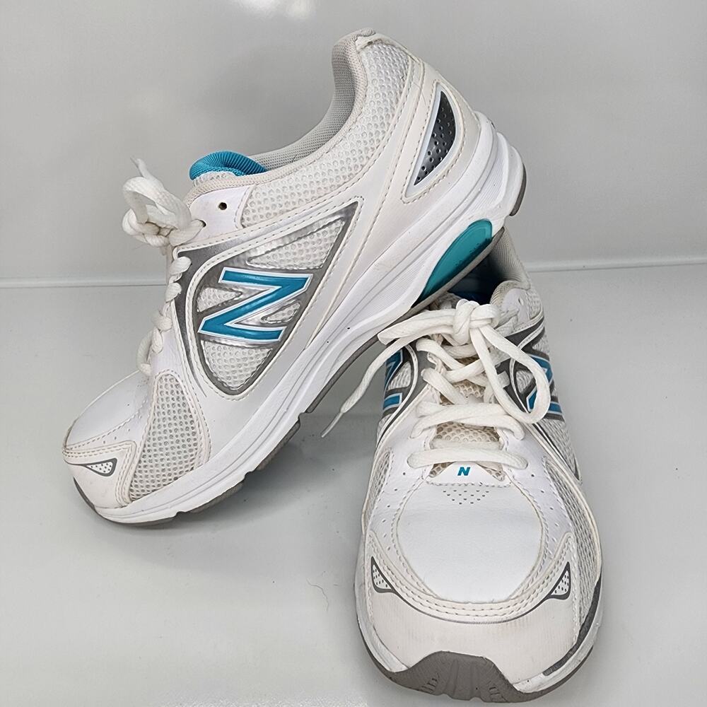 New Balance 847 Women 8 White Walking Running Shoes WW847WB Workout Athletic